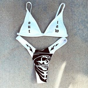 Bikini psycho rebel